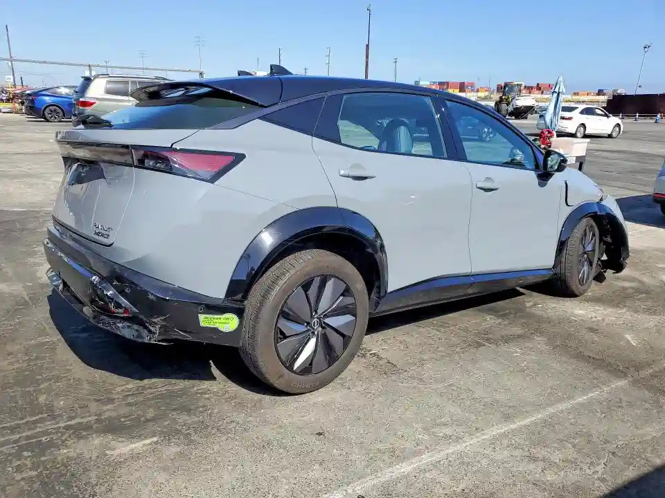 JN1DF0CD0PM700475 2023 NISSAN ALL OTHER-2