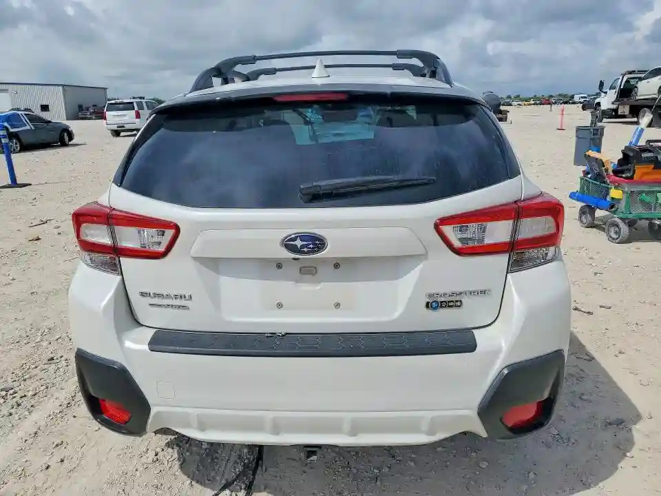 JF2GTAJC5JH248446 2018 SUBARU CROSSTREK-5