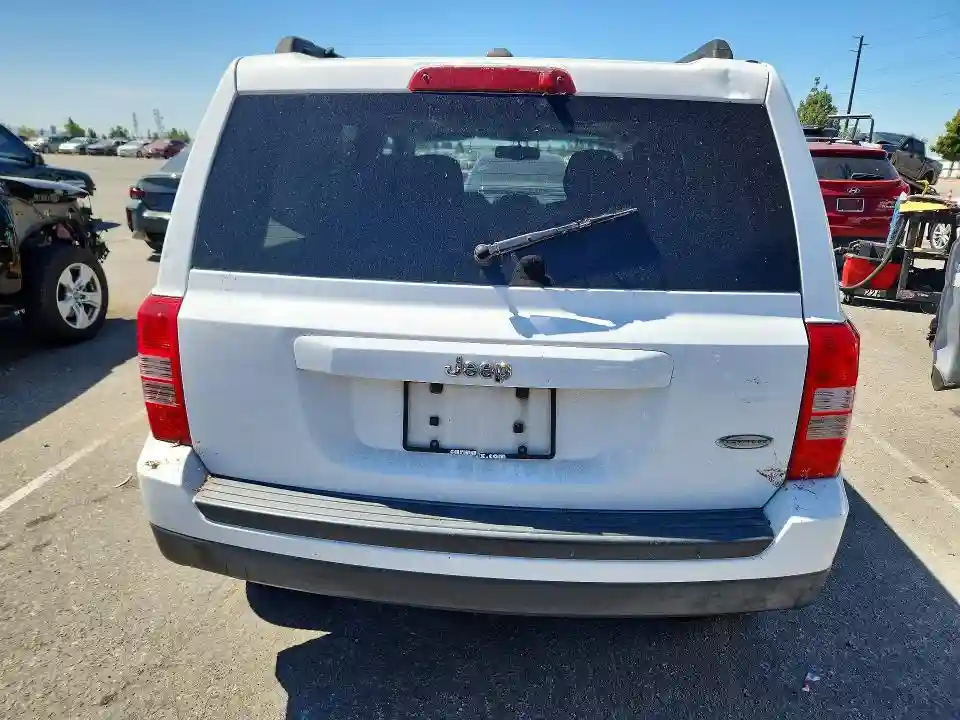 1C4NJPFA0CD544040 2012 JEEP PATRIOT-5