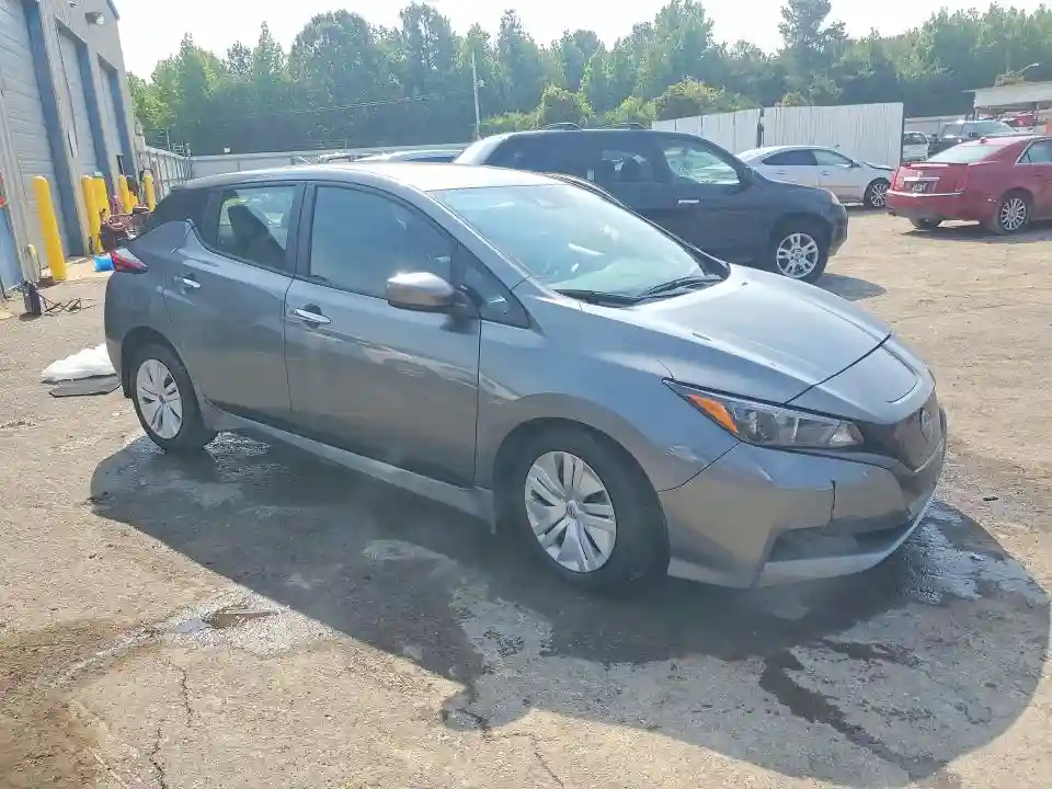 1N4AZ1BV7SC559464 2025 NISSAN LEAF-3