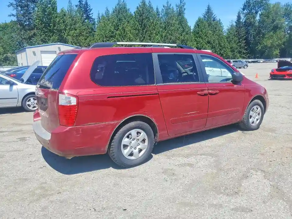 KNDMG4C33A6340803 2010 KIA SEDONA-2