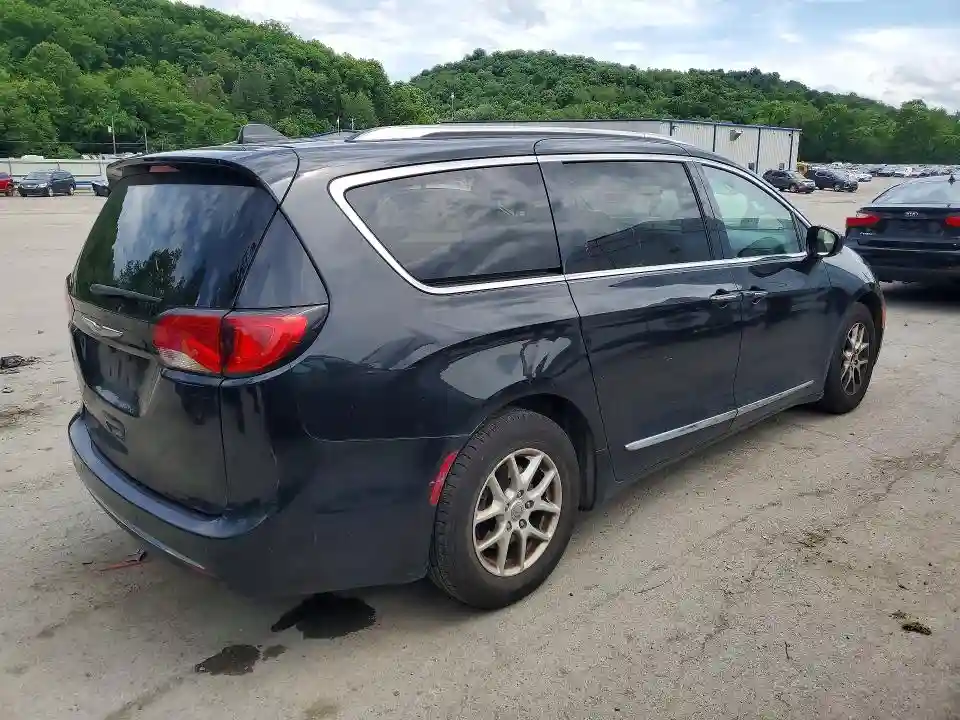 2C4RC1BG9LR275603 2020 CHRYSLER PACIFICA-2