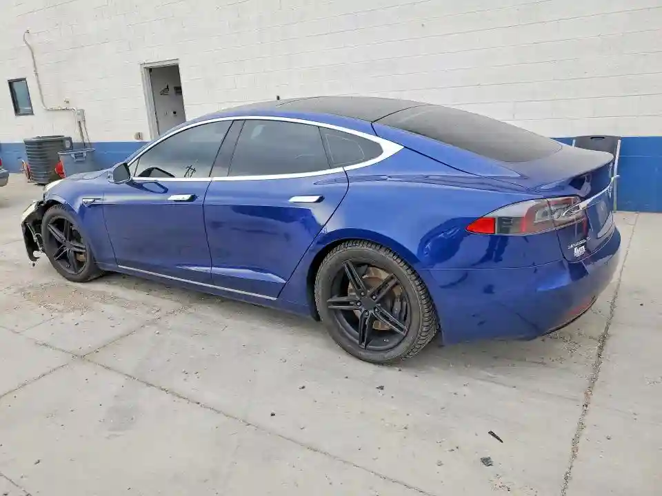 5YJSA1E25GF136948 2016 TESLA MODEL S-1