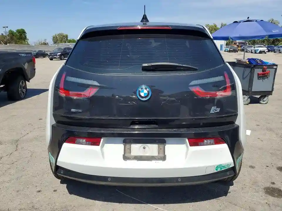 WBY1Z4C59FV504422 2015 BMW I SERIES-5
