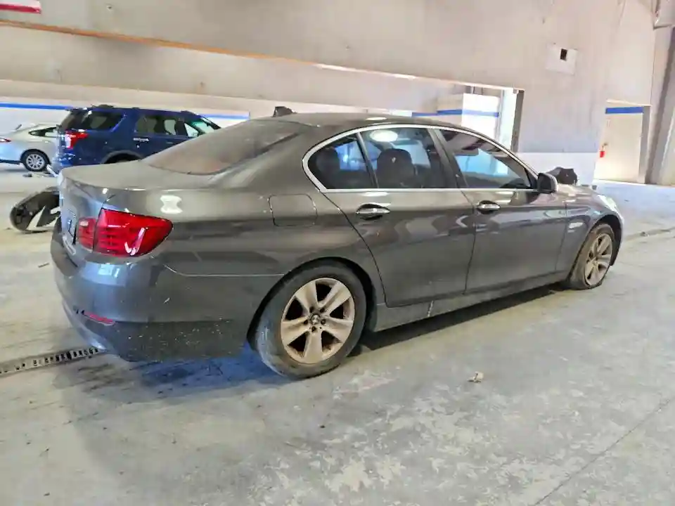 WBAXH5C58CC595045 2012 BMW 5 SERIES-2