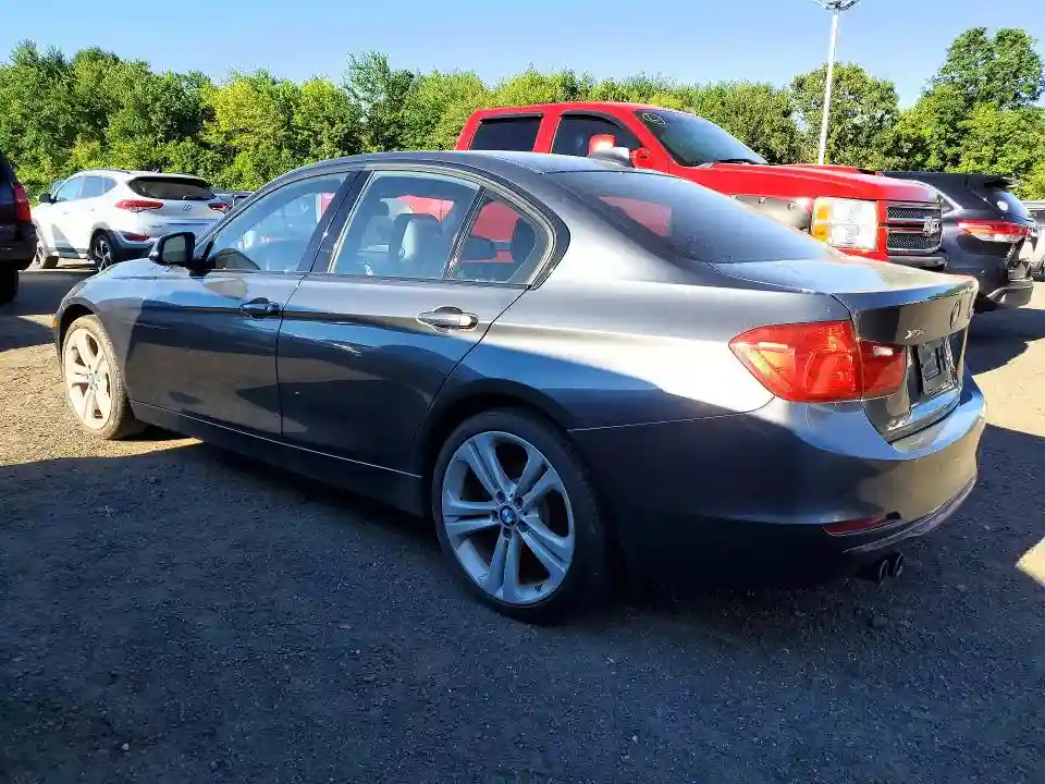 WBA3B3G51FNR88683 2015 BMW 3 SERIES-1