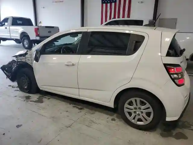 1G1JG6SG2H4164442 2017 CHEVROLET SONIC-1