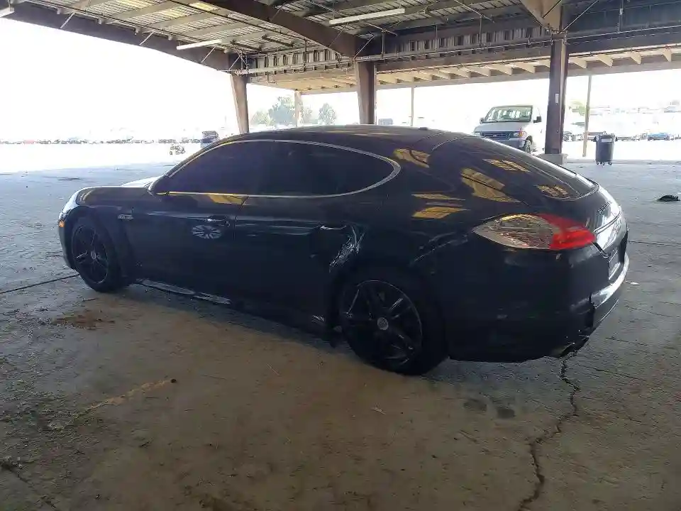 WP0AB2A73AL065091 2010 PORSCHE PANAMERA-1