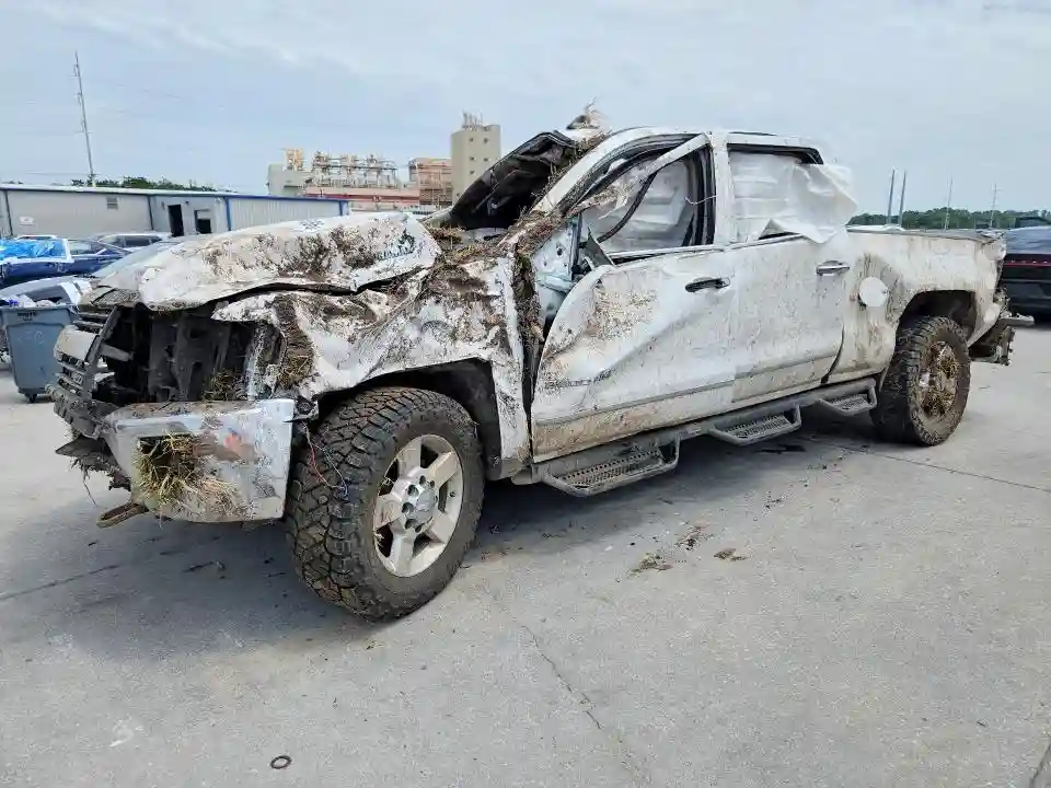 1GC1KWE82FF587369 2015 CHEVROLET SILVERADO-0