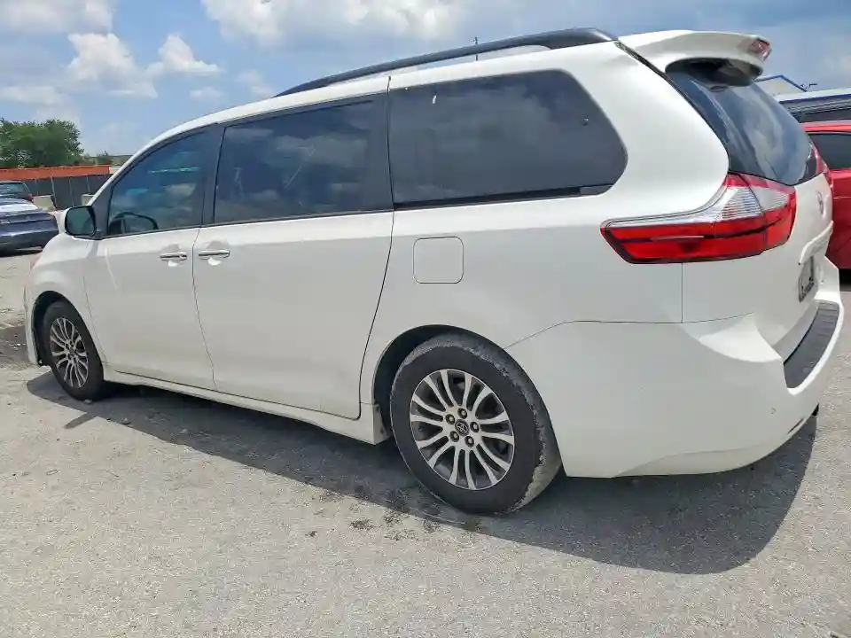 5TDYZ3DC6KS001846 2019 TOYOTA SIENNA-1