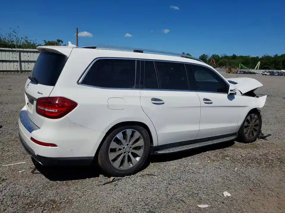 4JGDF6EE1HA875872 2017 MERCEDES-BENZ GLS-CLASS-2