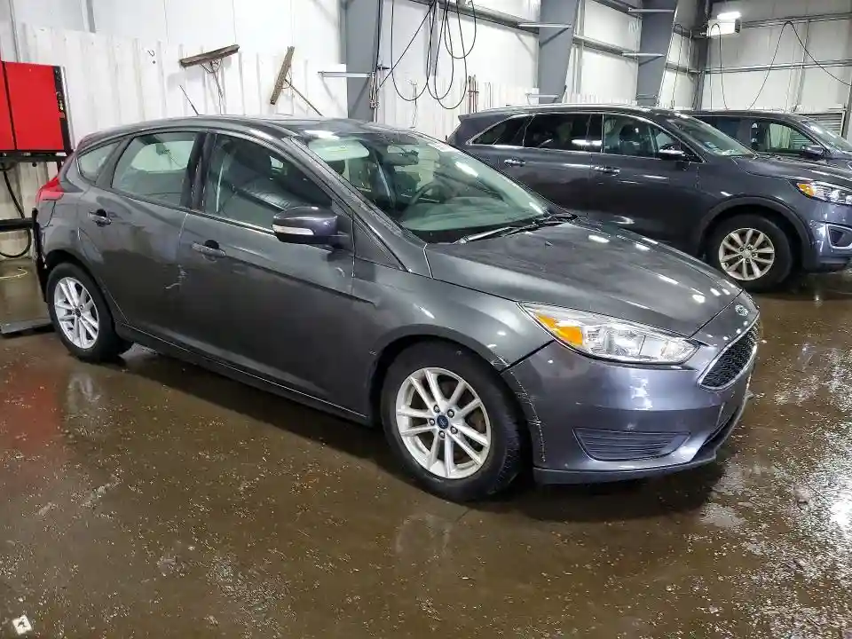 1FADP3K2XHL231582 2017 FORD FOCUS-3