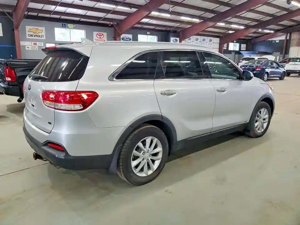 5XYPGDA50GG161920 2016 KIA SORENTO-2