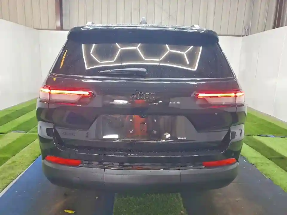 1C4RJKAG3S8766952 2025 JEEP GRAND CHEROKEE-5