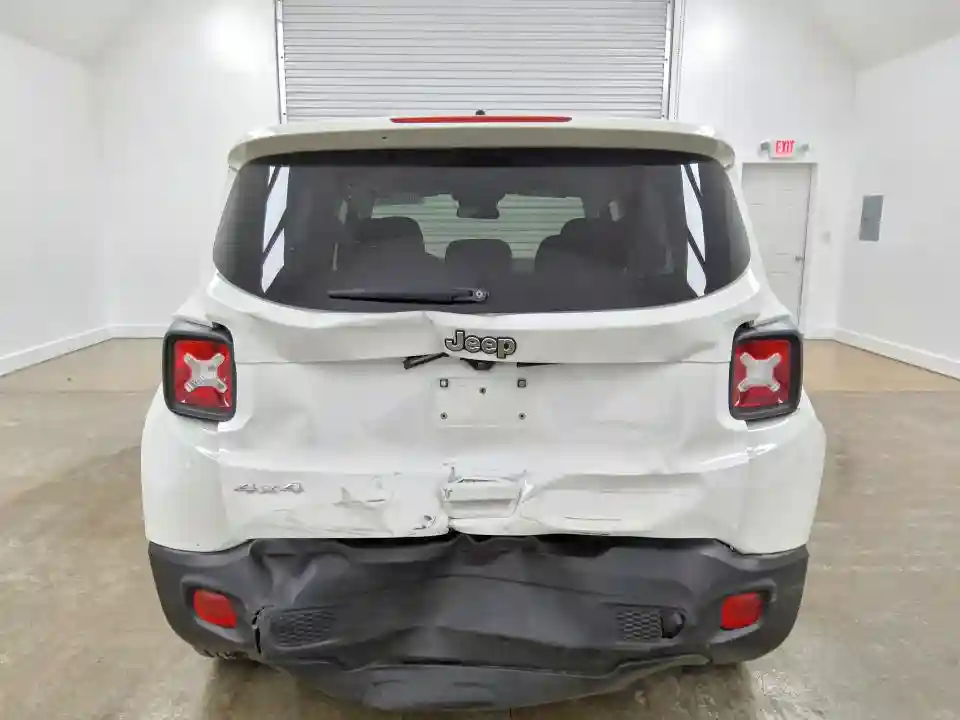 ZACNJDB12PPP68158 2023 JEEP RENEGADE-5