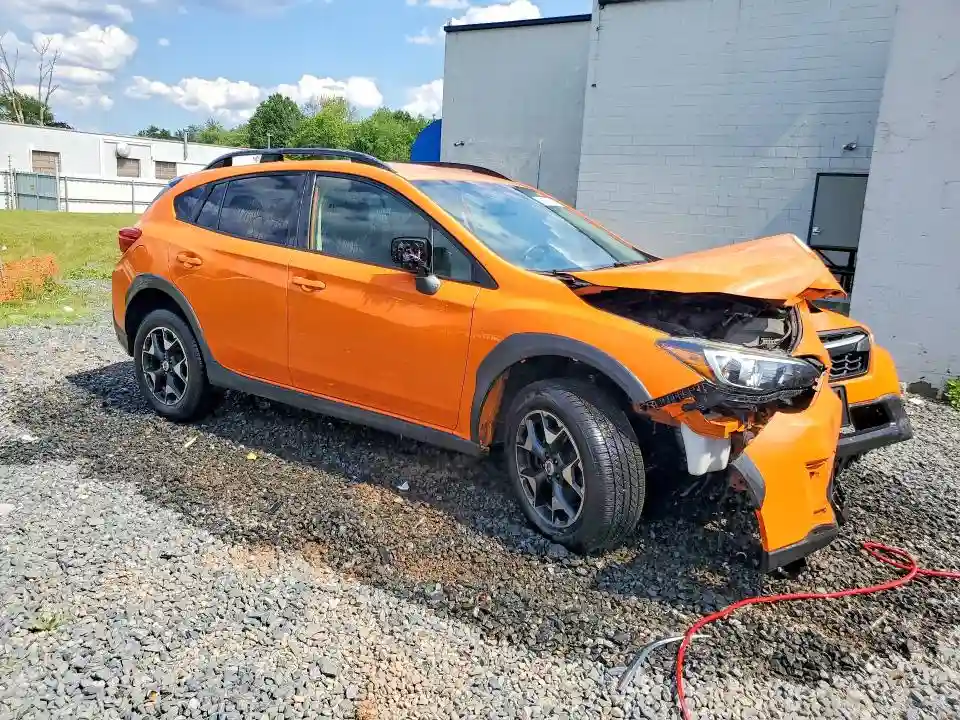 JF2GTABC0JH258073 2018 SUBARU CROSSTREK-3