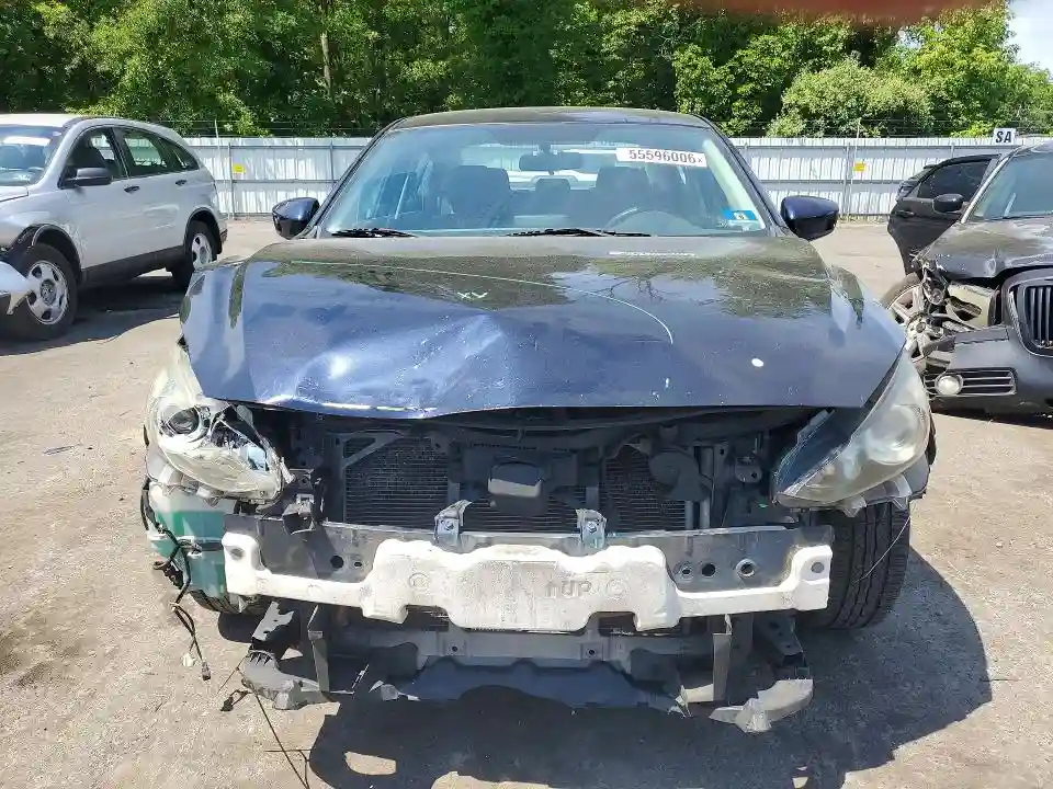 JM1BM1T79G1298323 2016 MAZDA 3-4