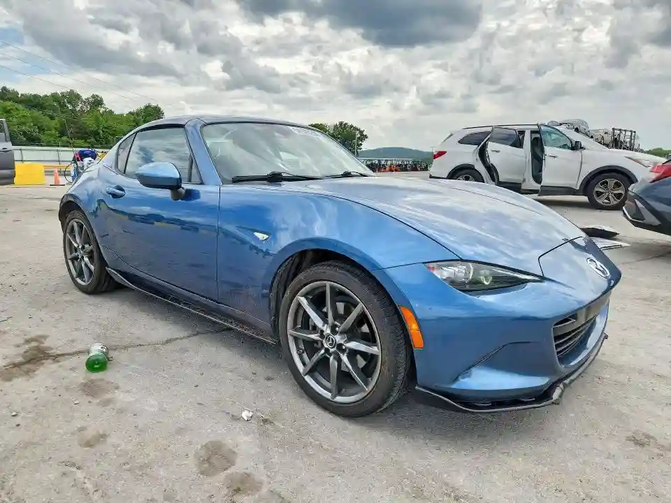JM1NDAM75L0413740 2020 MAZDA MX5-3
