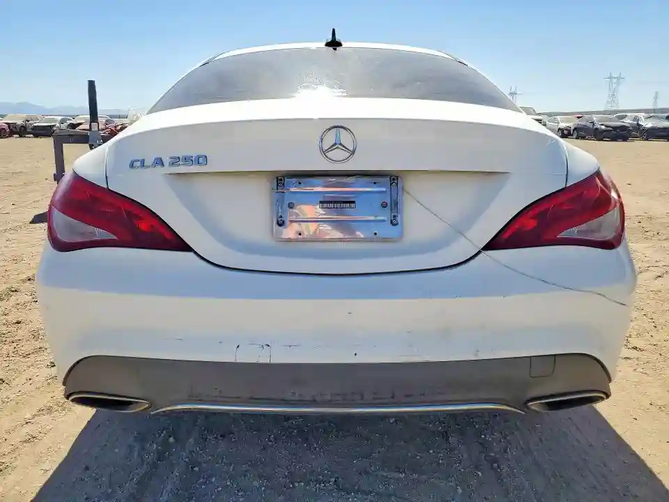 WDDSJ4EB6JN682299 2018 MERCEDES-BENZ CLA-CLASS-5