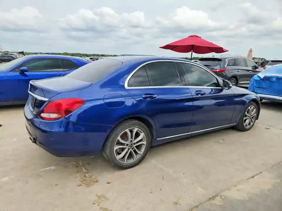 55SWF4JBXJU256518 2018 MERCEDES-BENZ C-CLASS-2