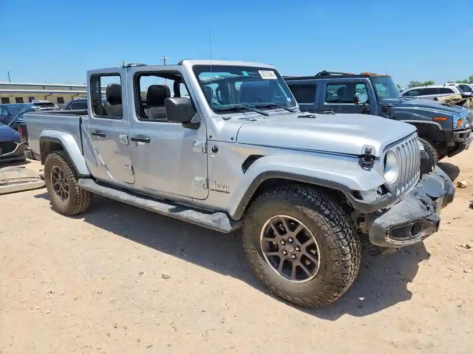 1C6JJTFM1NL146904 2022 JEEP GLADIATOR-3