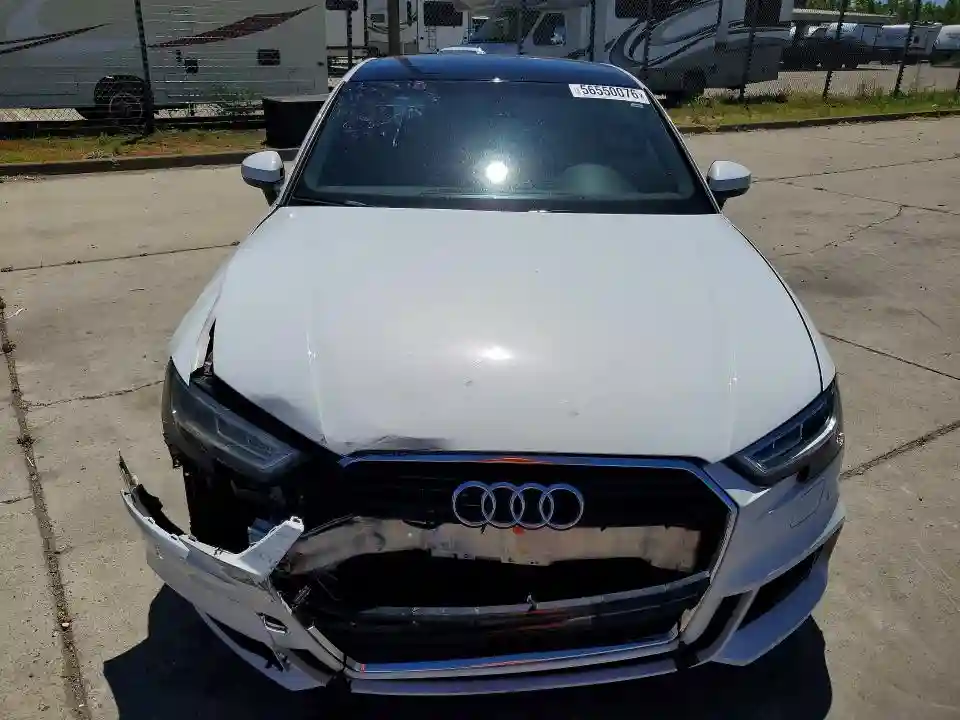 WAUGUGFF9H1030933 2017 AUDI A3-4