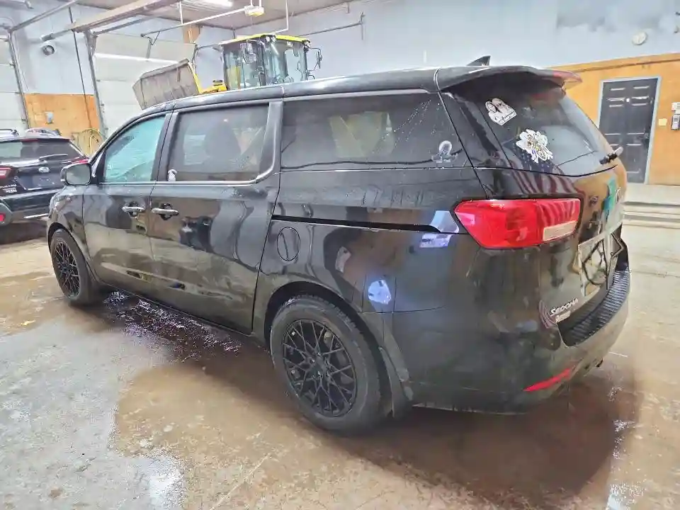 KNDMB5C12J6407099 2018 KIA SEDONA-1