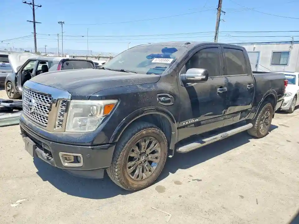 1N6AA1E54HN572227 2017 NISSAN TITAN-0