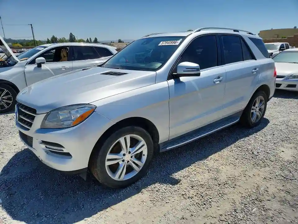 4JGDA0EB9FA520785 2015 MERCEDES-BENZ M-CLASS-0