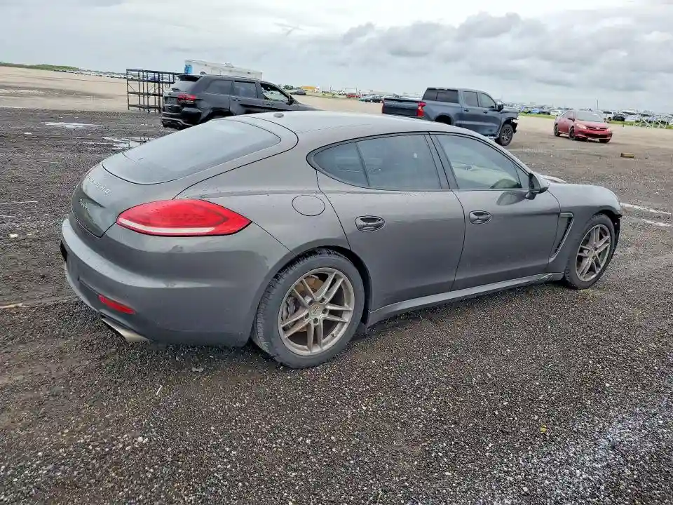 WP0AA2A76GL007424 2016 PORSCHE PANAMERA-2