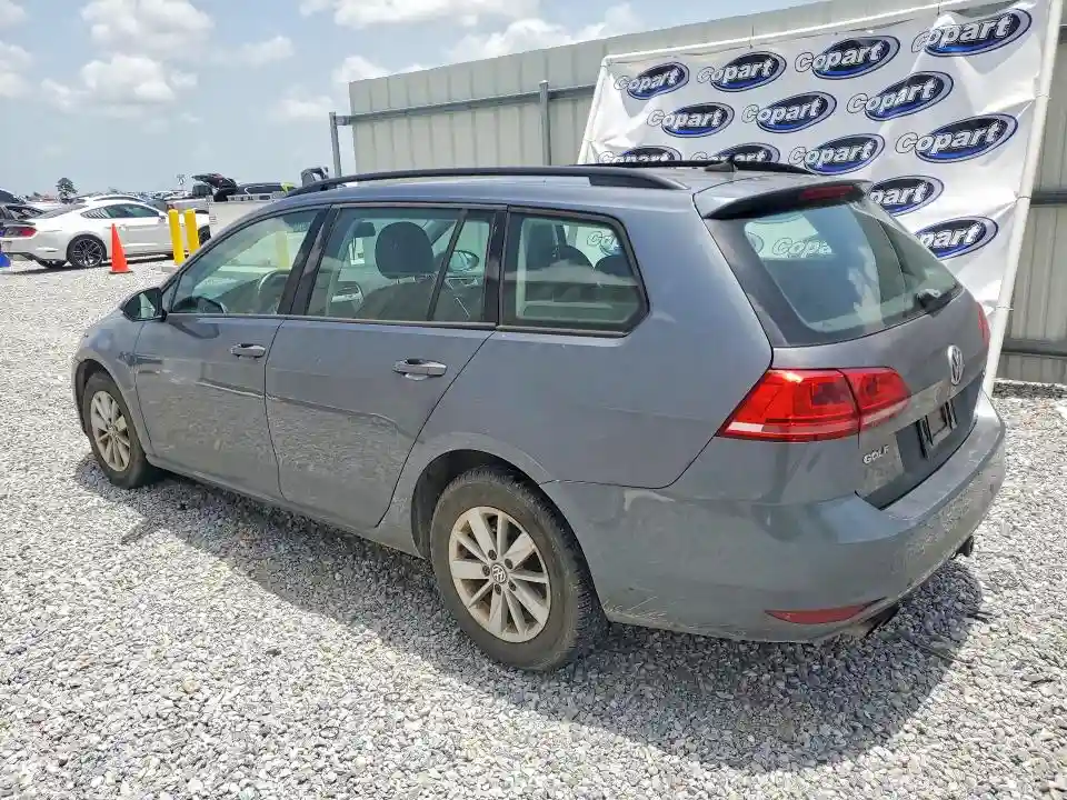 3VWC17AU5GM516458 2016 VOLKSWAGEN GOLF-1