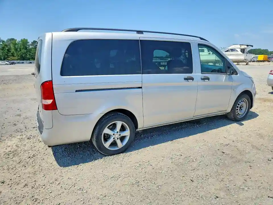 WD4PG2EE7G3130852 2016 MERCEDES-BENZ METRIS-2