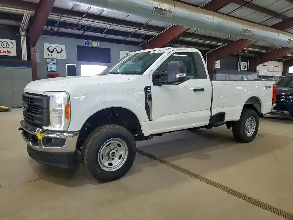 1FTBF2BA4PEE00455 2023 FORD F250-0