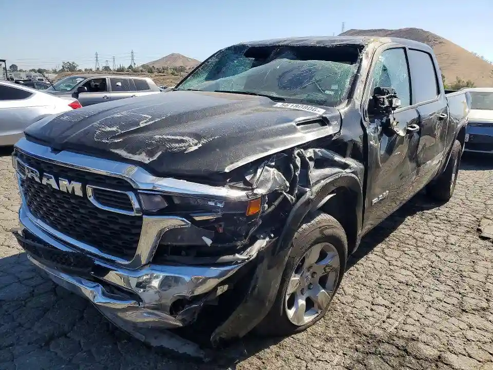 1C6SRFFP1SN581205 2025 RAM 1500-0