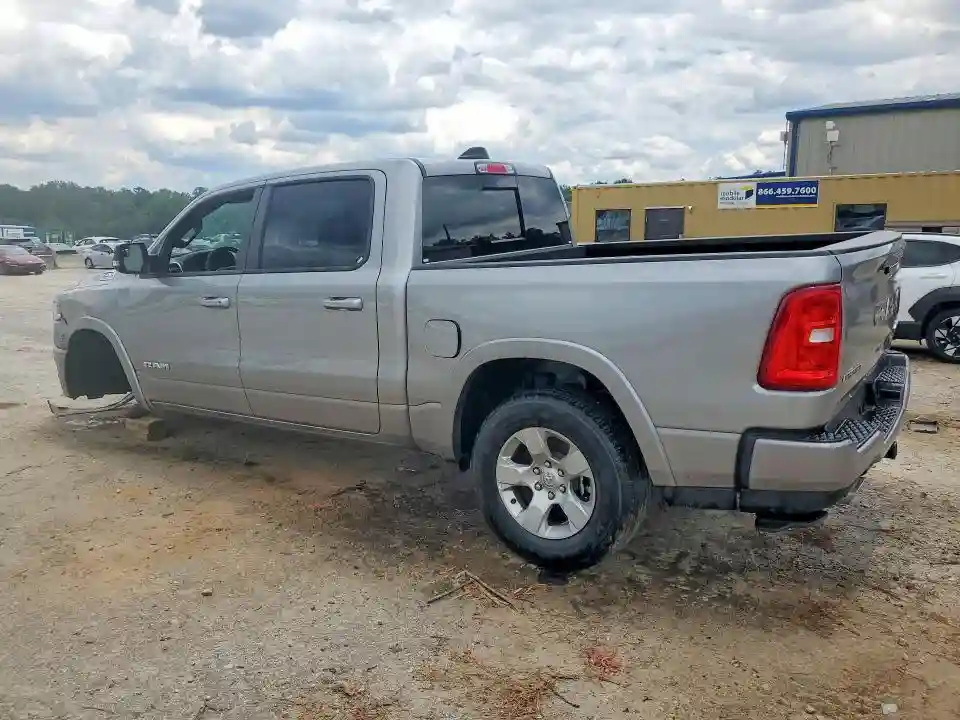 1C6SRFFP7SN735366 2025 RAM 1500-1