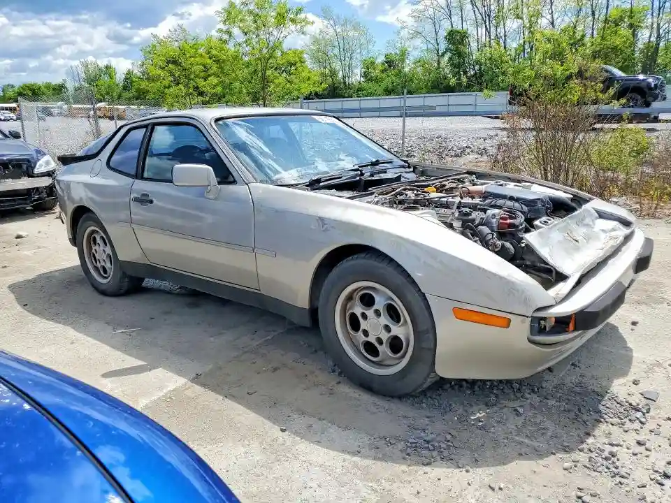WP0AA0944EN453698 1984 PORSCHE 944-3