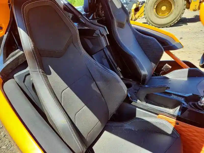 57XAARFA9K8132613 2019 POLARIS SLINGSHOT-5