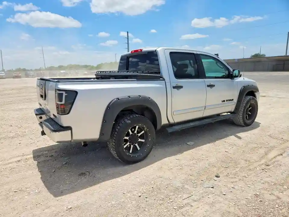 1N6AA0ED6AN325573 2010 NISSAN TITAN-2
