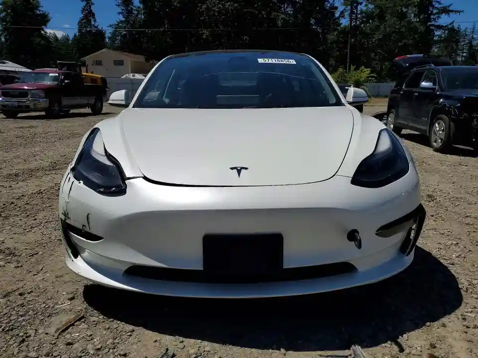 5YJ3E1EA5PF519045 2023 TESLA MODEL 3-4
