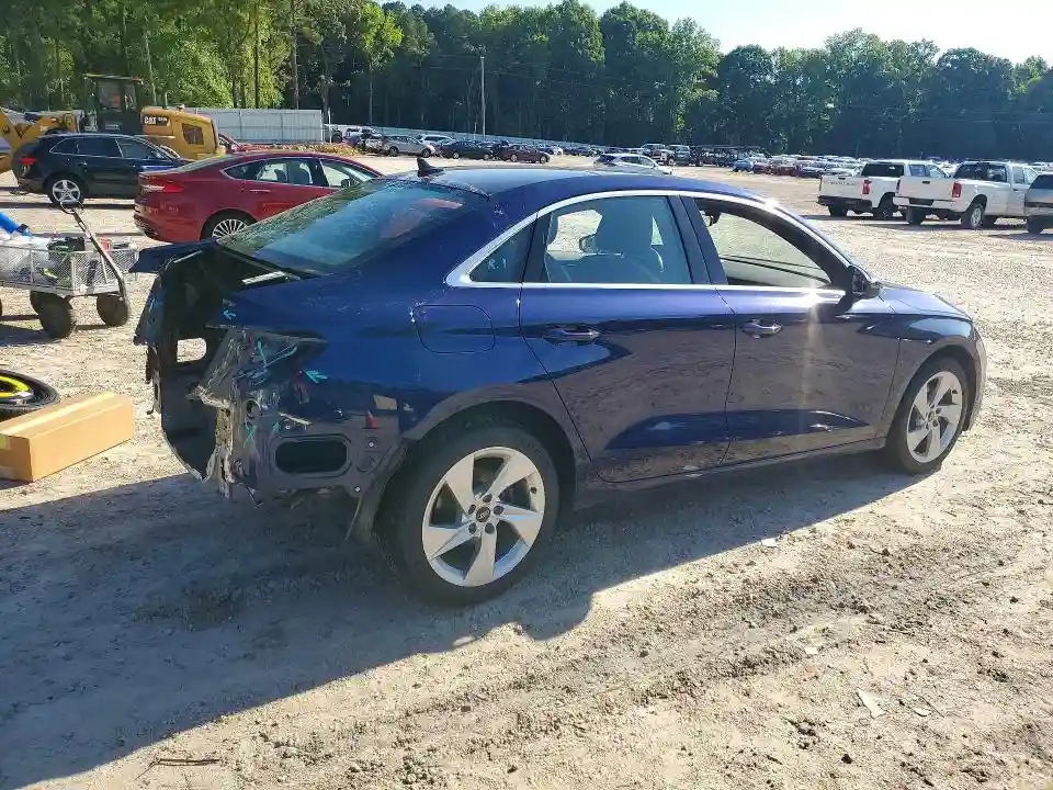 WAUGUDGY1NA096953 2022 AUDI A3-2