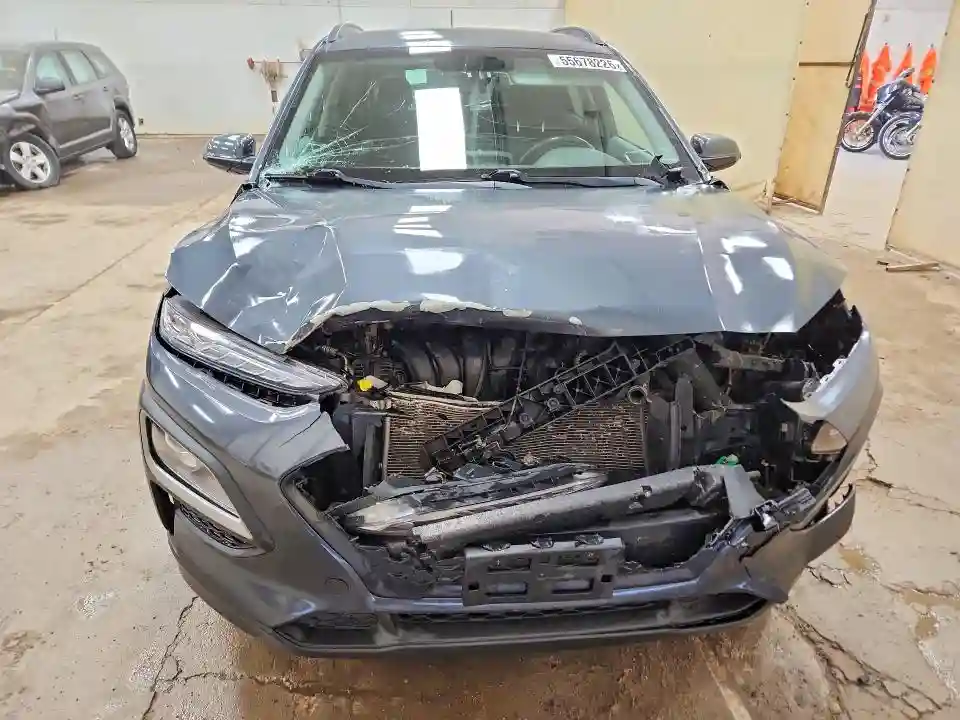 KM8K2CAA4JU097947 2018 HYUNDAI KONA-4