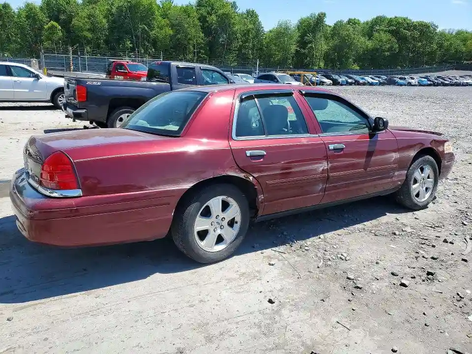 2FABP7EV4BX150298 2011 FORD CROWN VIC-2
