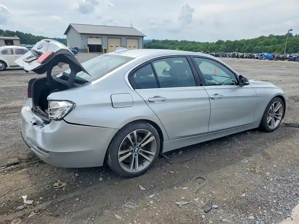 WBA3A5G55FNN66348 2015 BMW 3 SERIES-2