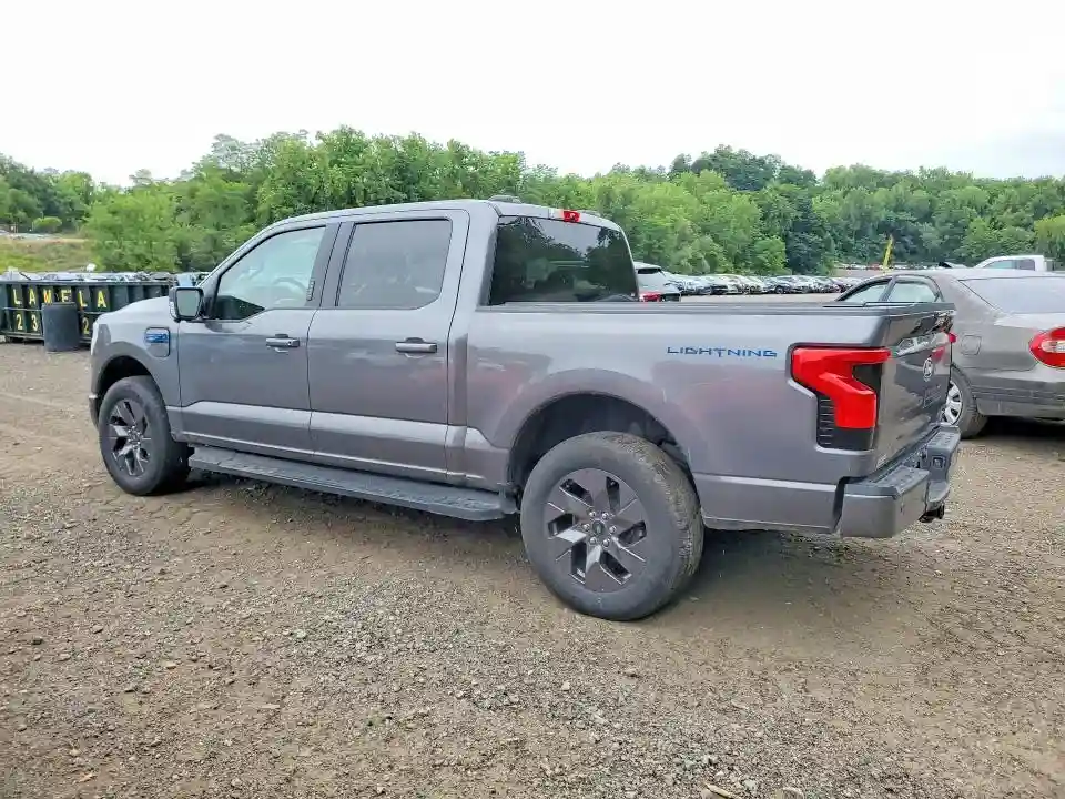 1FT6W3L7XRWG02336 2024 FORD F150 LIGHT-1