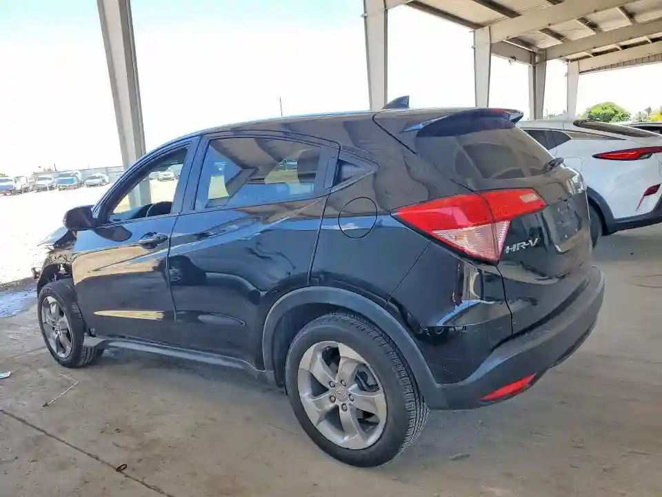 3CZRU5H32HG707853 2017 HONDA HR-V-1