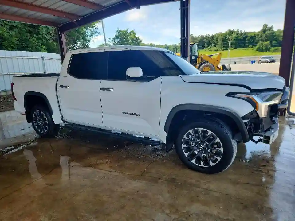 5TFJA5DB6TX348570 2026 TOYOTA TUNDRA-3
