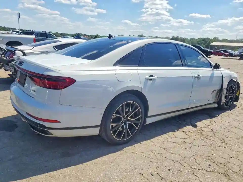 WAU8DAF89MN021980 2021 AUDI A8-2