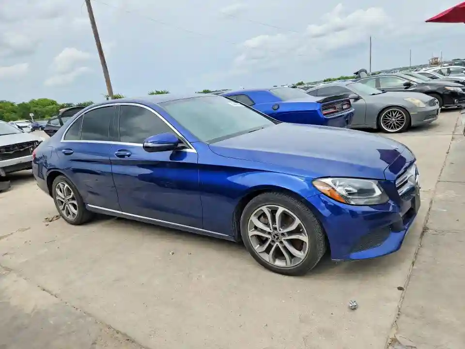 55SWF4JBXJU256518 2018 MERCEDES-BENZ C-CLASS-3