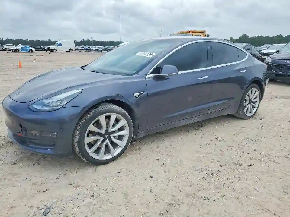 5YJ3E1EA5JF151666 2018 TESLA MODEL 3-0