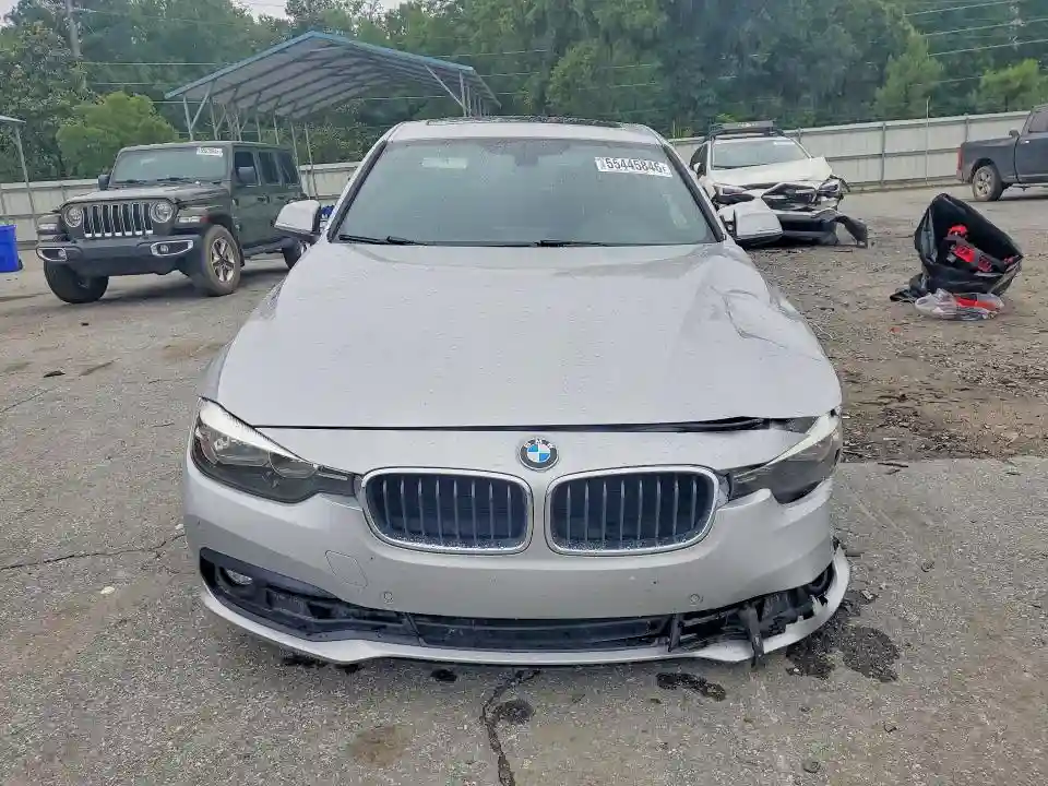 WBA8B9G53HNU50319 2017 BMW 3 SERIES-4